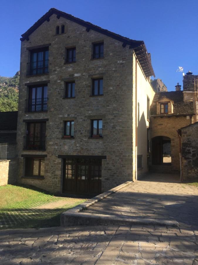 Apartamentos Turisticos San Juan De La Pena Santa Cruz de la Serós Exterior foto